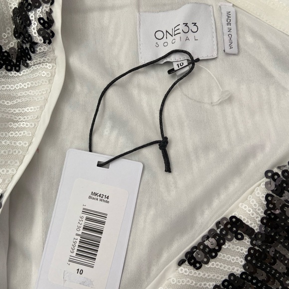 Sequin sexy dress. - Picture 4 of 8